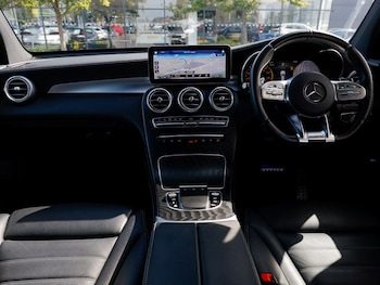 Used Mercedes-Benz GLC 2019 for sale - 78972831: Photo