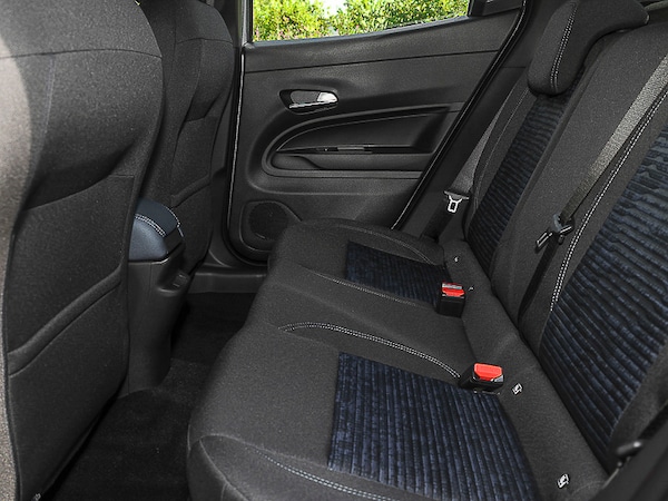 Used Alfa Romeo Junior 2025 for sale - 75518377: Photo 6