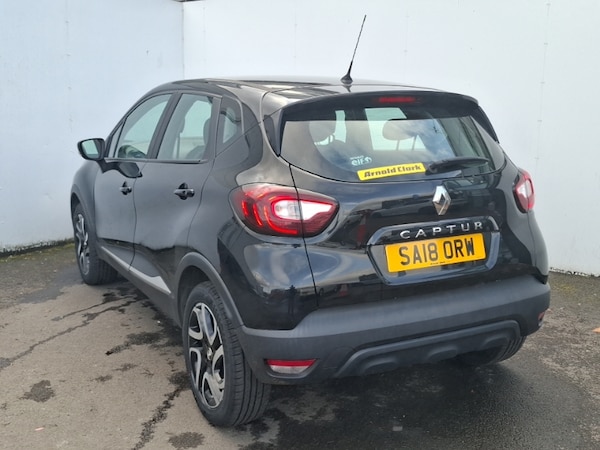 Used Renault Captur 2018 for sale - 76225752: Photo 3