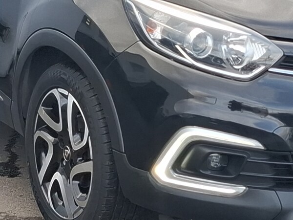 Used Renault Captur 2018 for sale - 76225752: Photo 9
