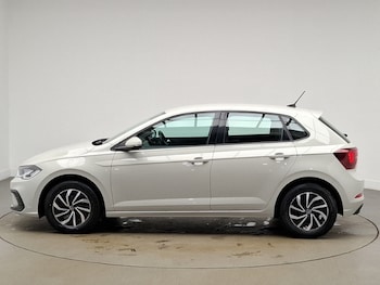 Used Volkswagen Polo 2024 for sale - 79618321: Photo