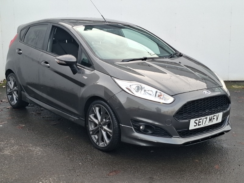 Used Ford Fiesta 2017 for sale - 76537053: Photo 1