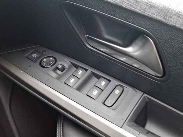 Used Peugeot 5008 2025 for sale - 75491772: Photo 11