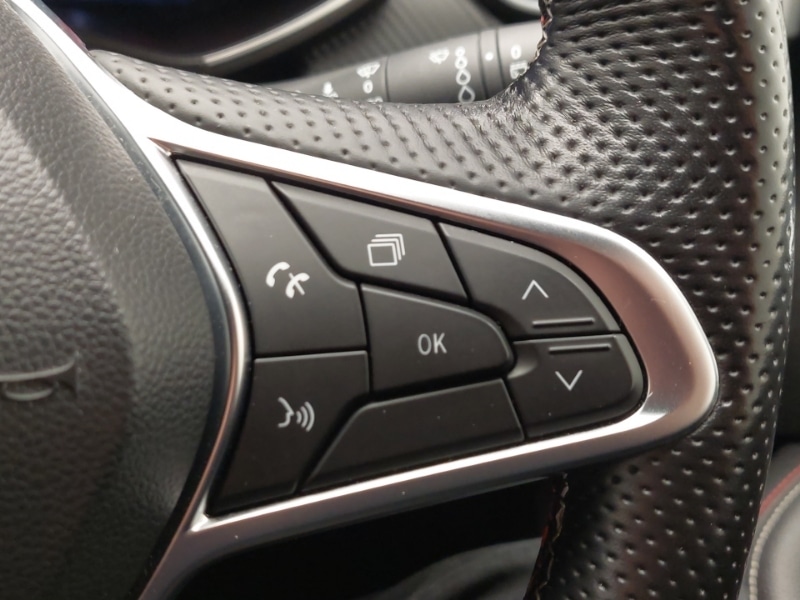 Used Renault Clio 2023 for sale - 76179229: Photo 19