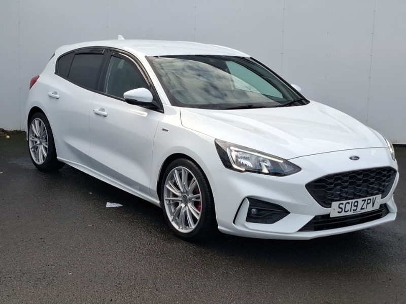 Used Ford Focus 2019 for sale - 76464888: Photo 1