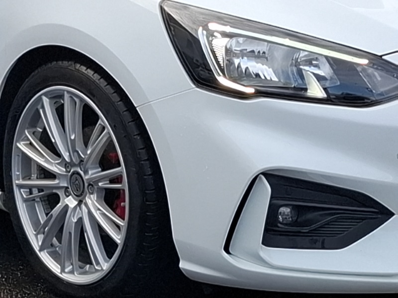 Used Ford Focus 2019 for sale - 76464888: Photo 9