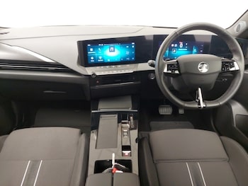 Used Vauxhall Astra 2025 for sale - 76924877: Photo