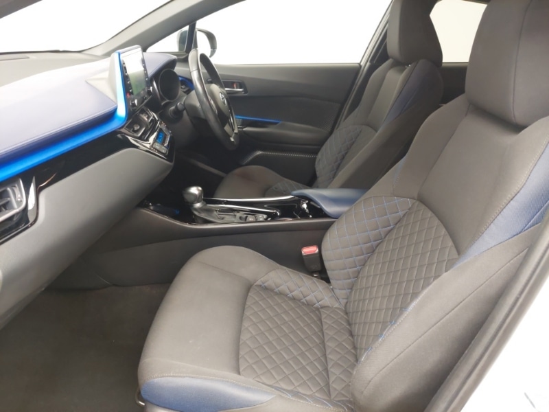 Used Toyota C-HR 2020 for sale - 76493526: Photo 5