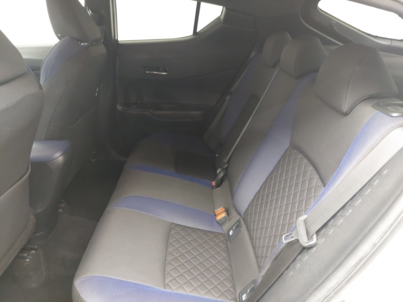 Used Toyota C-HR 2020 for sale - 76493526: Photo 6