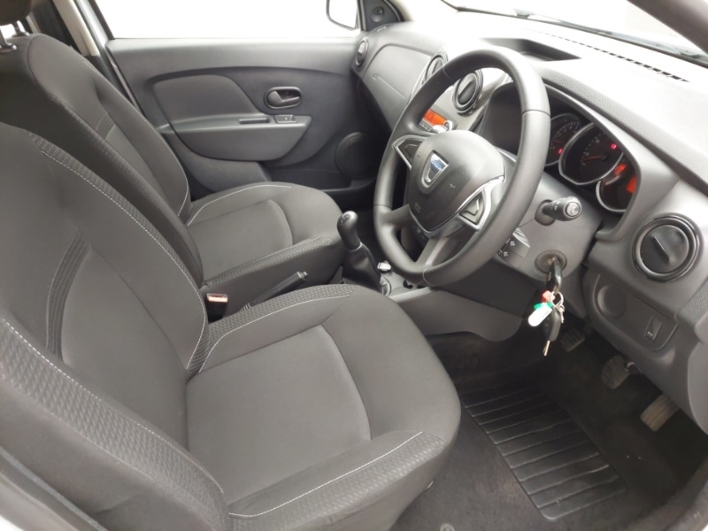 Used Dacia Sandero 2018 for sale - 76983016: Photo 13