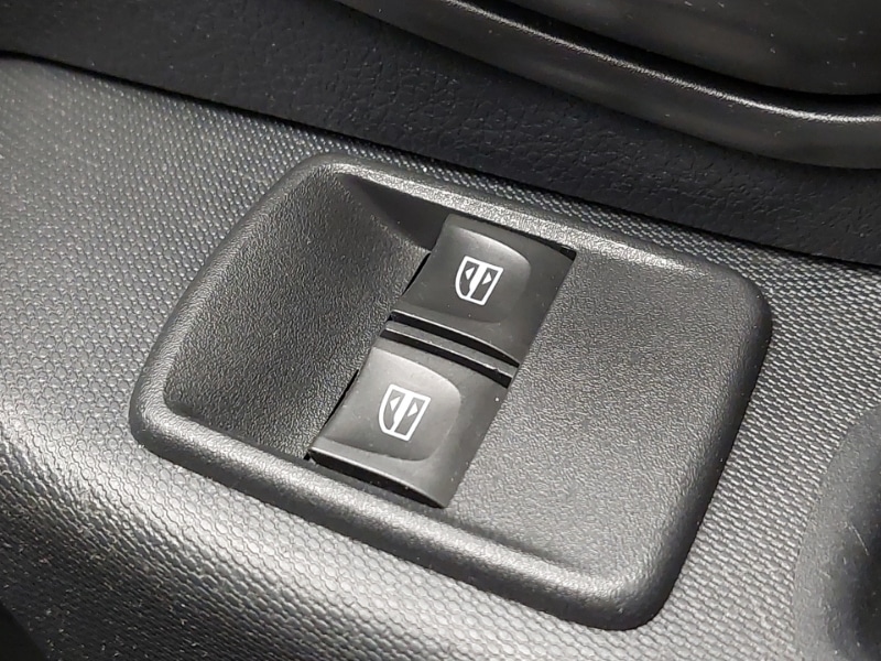 Used Dacia Sandero 2018 for sale - 76983016: Photo 16