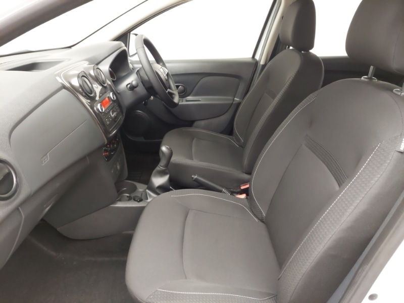 Used Dacia Sandero 2018 for sale - 76983016: Photo 5