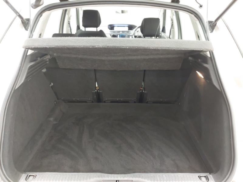 Used Citroen C4 Picasso 2018 for sale - 76749083: Photo 8