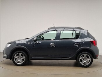 Used Dacia Sandero Stepway 2019 for sale - 78654124: Photo