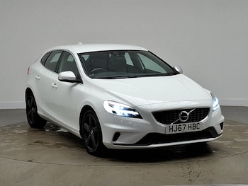 Used Volvo V40 2017 for sale - 77999553: Photo