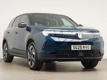 2025 - 1.2 Hybrid [136] GS 5dr e-DCT6