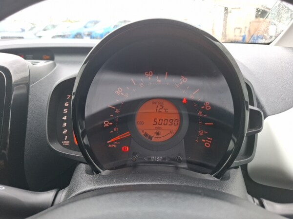 Used Toyota AYGO 2016 for sale - 76213150: Photo 17