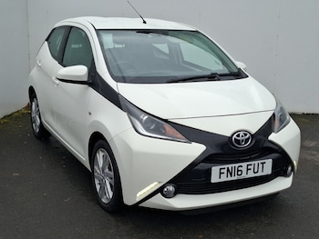 Toyota - AYGO