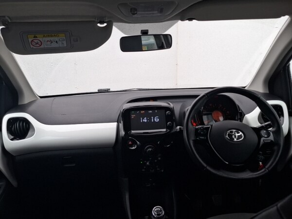 Used Toyota AYGO 2016 for sale - 76213150: Photo 2
