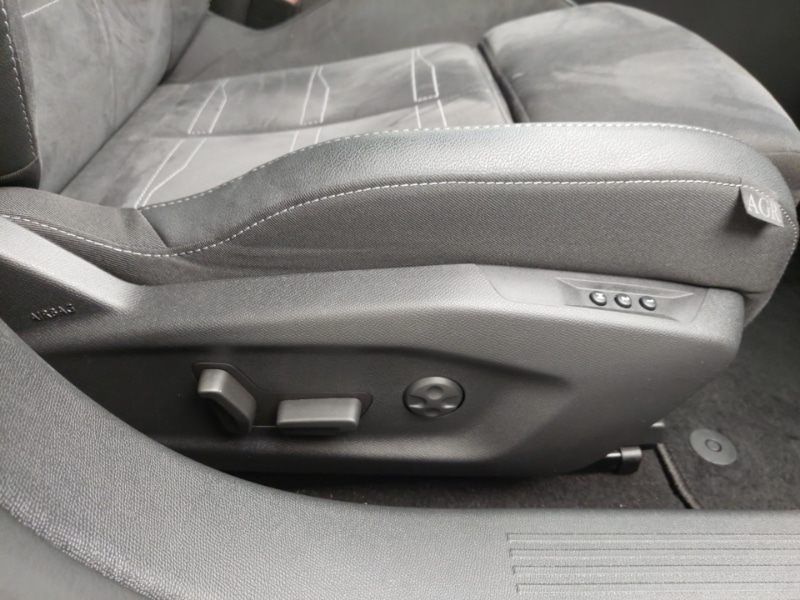 Used Vauxhall Astra 2024 for sale - 76983020: Photo 13