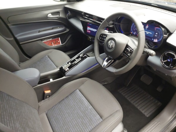 Used Alfa Romeo Junior 2025 for sale - 76195575: Photo 13