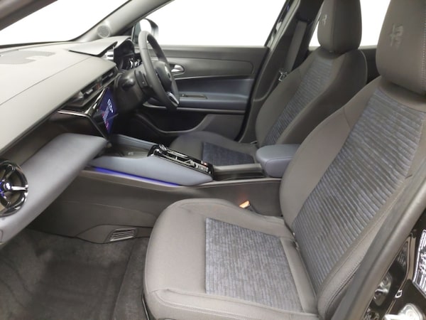 Used Alfa Romeo Junior 2025 for sale - 76195575: Photo 5