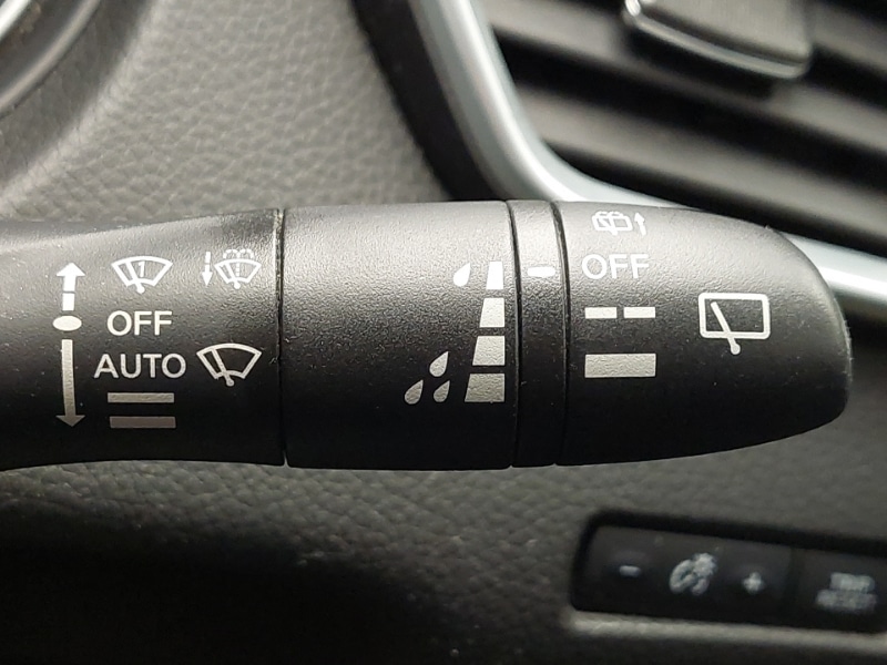 Used Nissan Qashqai 2018 for sale - 77702214: Photo 17