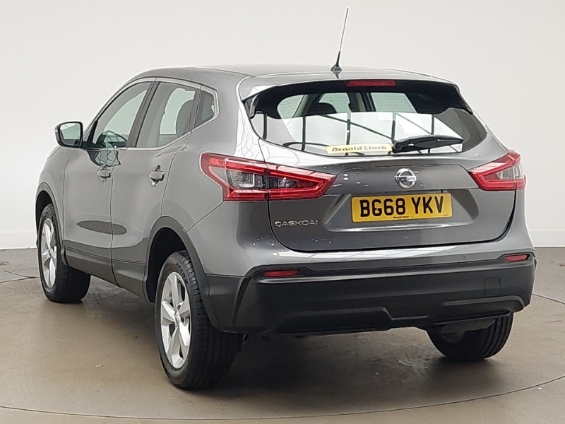 Used Nissan Qashqai 2018 for sale - 77702214: Photo 3