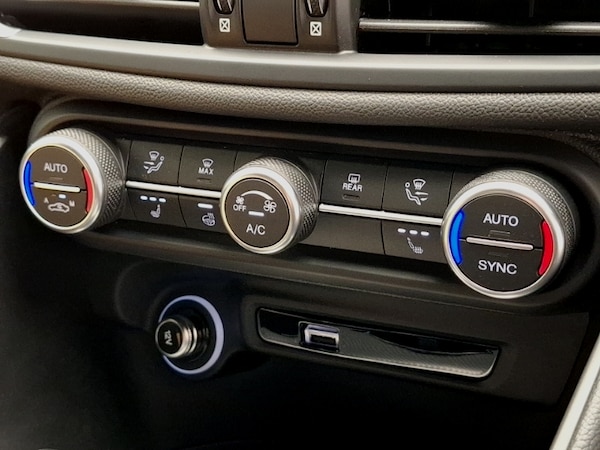 Used Alfa Romeo Giulia 2025 for sale - 75972174: Photo 19