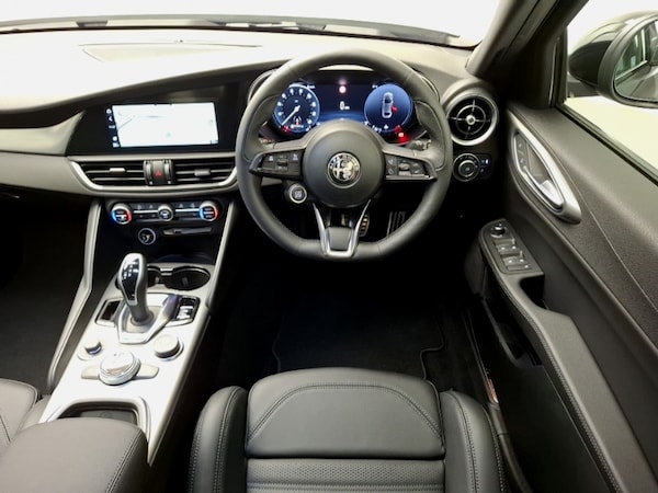 Used Alfa Romeo Giulia 2025 for sale - 75972174: Photo 7