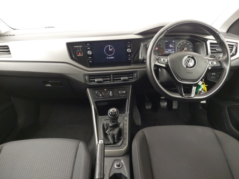 Used Volkswagen Polo 2019 for sale - 76963809: Photo 2