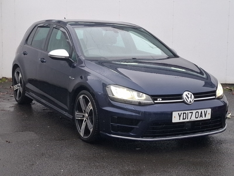 Used Volkswagen Golf 2017 for sale - 76543234: Photo 1