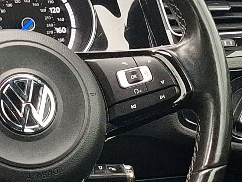 Used Volkswagen Golf 2017 for sale - 76543234: Photo 11