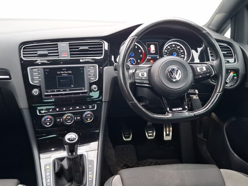 Used Volkswagen Golf 2017 for sale - 76543234: Photo 7