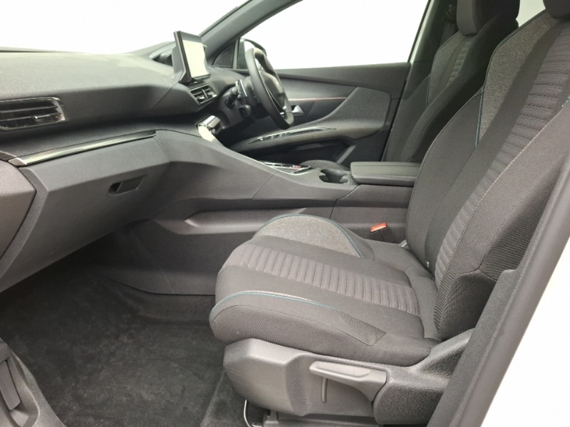 Used Peugeot 3008 2023 for sale - 77606198: Photo 5