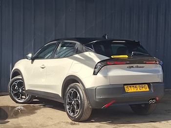 Used Alfa Romeo Junior 2025 for sale - 78612592: Photo