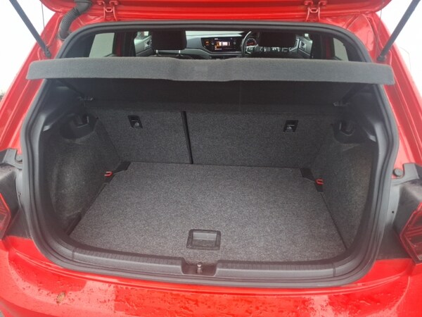 Used Volkswagen Polo 2020 for sale - 76172128: Photo 8