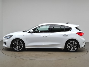 Used Ford Focus 2021 for sale - 77418979: Photo