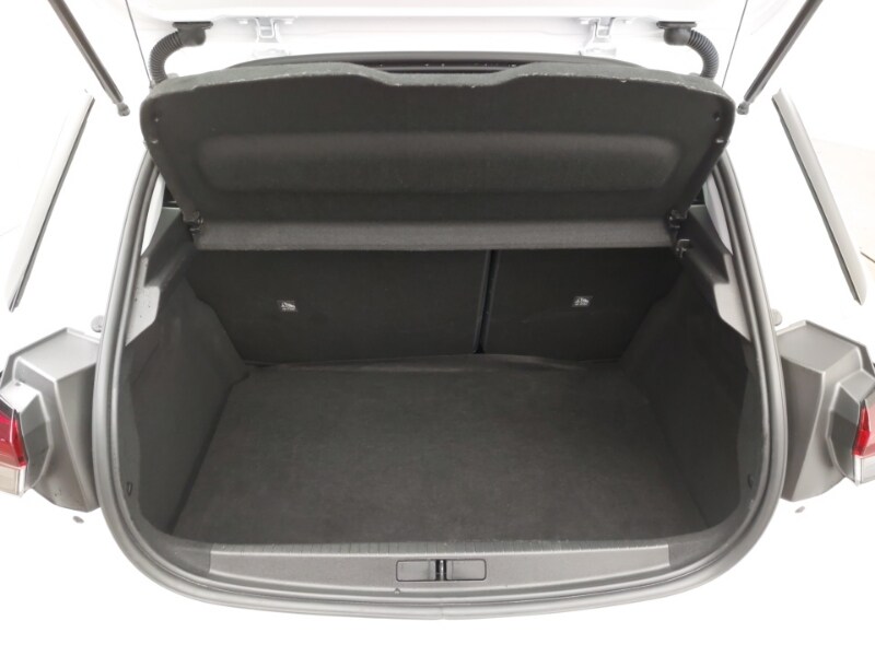 Used Vauxhall Corsa 2023 for sale - 77663899: Photo 8