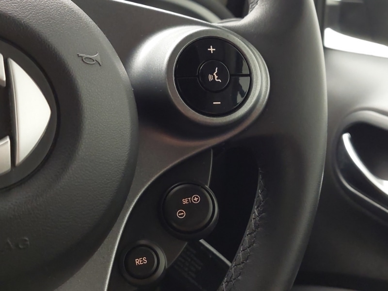 Used smart fortwo 2015 for sale - 77208973: Photo 19