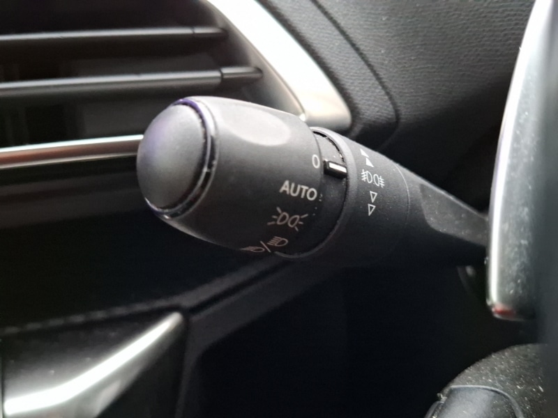 Used Peugeot 3008 2017 for sale - 76726482: Photo 16