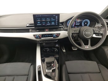 Used Audi A4 2022 for sale - 77448580: Photo