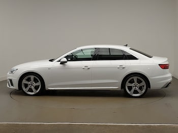 Used Audi A4 2022 for sale - 77448580: Photo