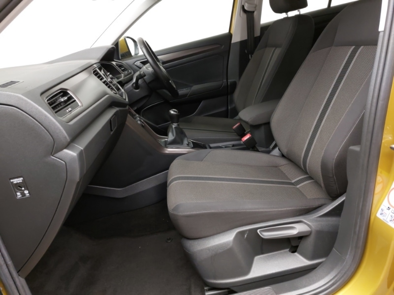 Used Volkswagen T-Roc 2018 for sale - 77251794: Photo 5