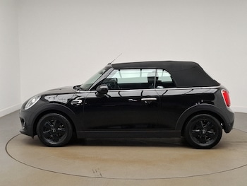 Used MINI Convertible 2018 for sale - 79126973: Photo