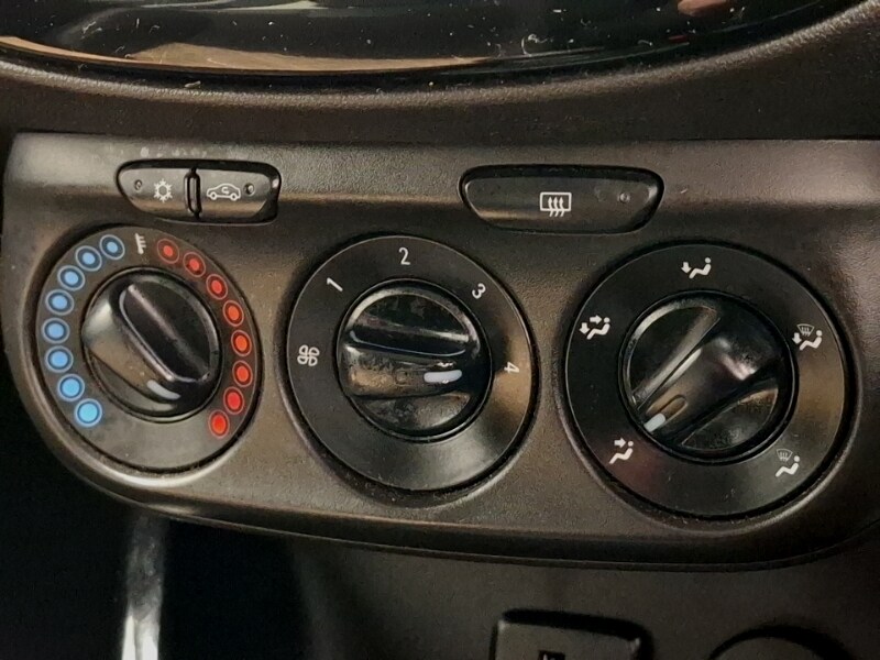 Used Vauxhall ADAM 2019 for sale - 77418975: Photo 16