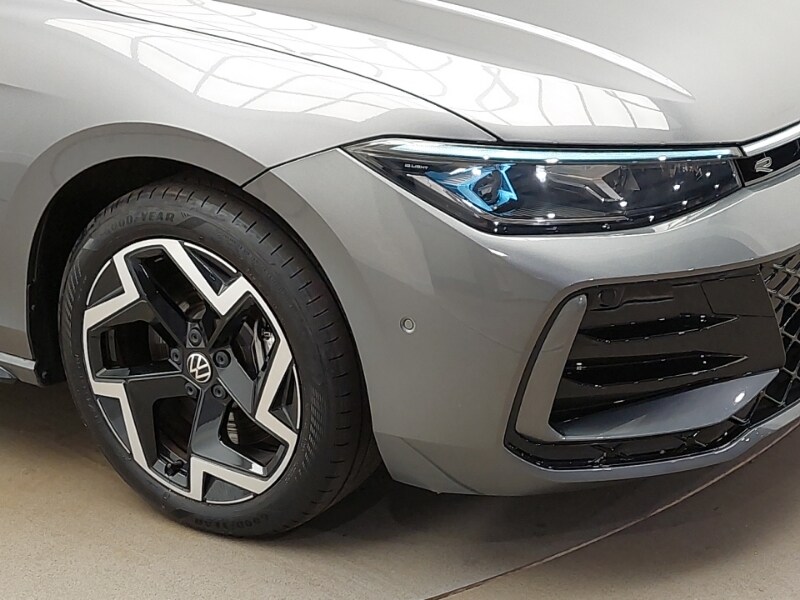 Used Volkswagen Passat 2025 for sale - 77782564: Photo 9