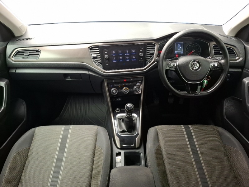 Used Volkswagen T-Roc 2018 for sale - 77750641: Photo 2