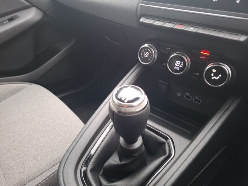 Used Renault Clio 2024 for sale - 76478774: Photo 19