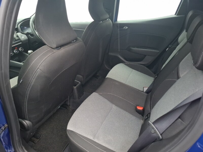 Used Renault Clio 2024 for sale - 76478774: Photo 6